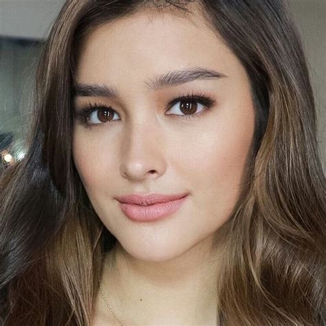 The beginnings of Liza Soberano, the Liz in LizQuen.